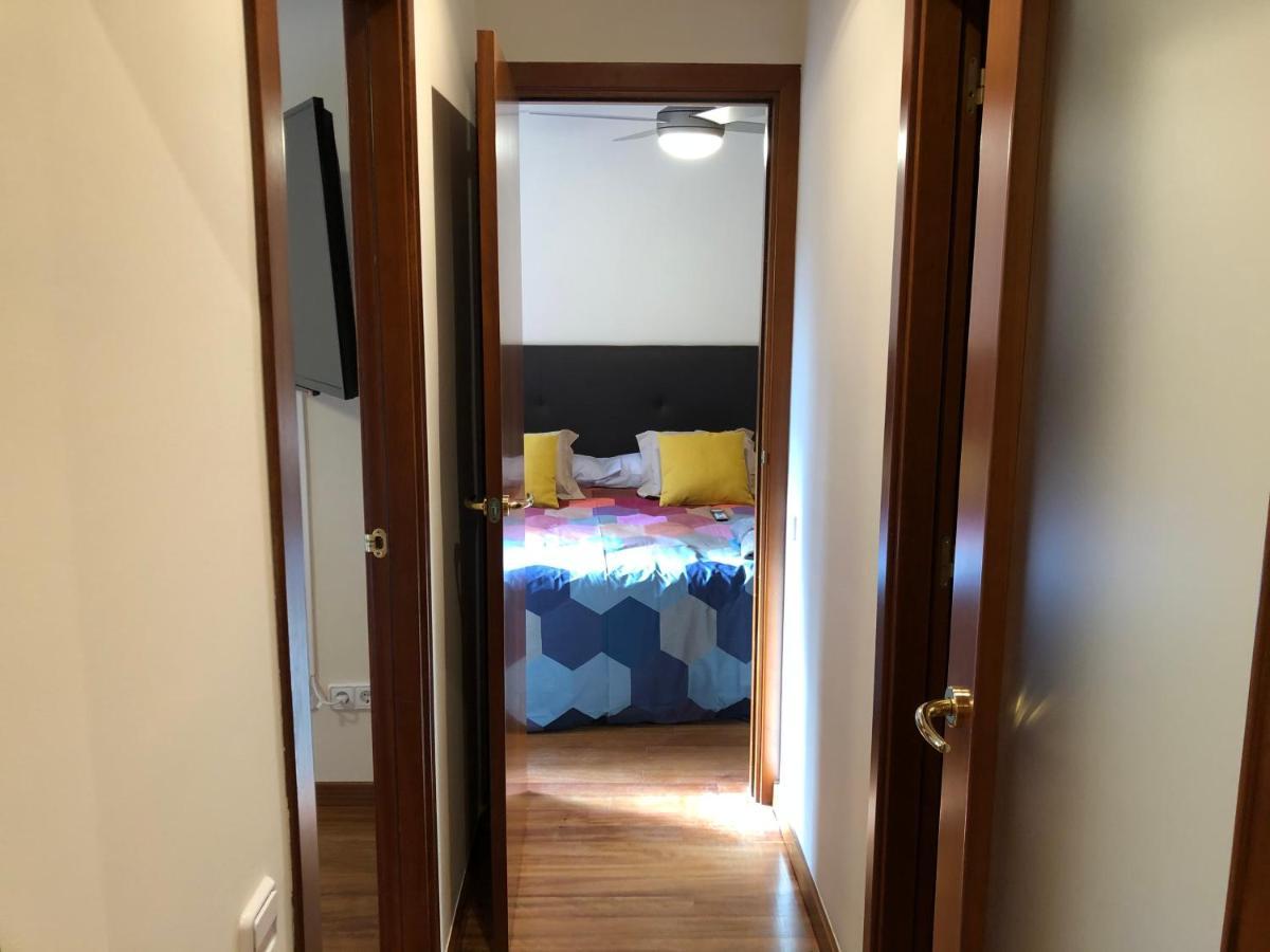 Apartaments Vicus 2 Con Vistas A La Plaza Mayor De Vic Ngoại thất bức ảnh